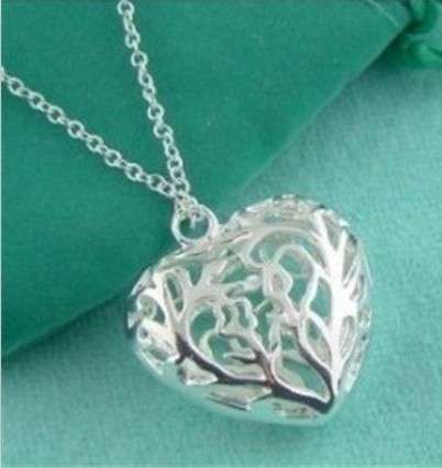 ***STUNNING*** STERLING SILVER 3D HOLLOW HEART PENDANT WITH CHAIN!