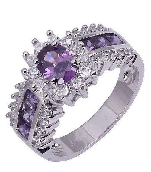 ***WOAW!!!***STUNNING AMETHYST SOLITAIRE DRESS RING!!!