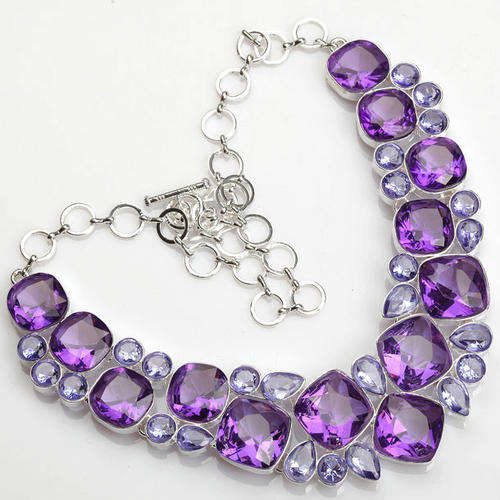 ****PERFECT!!****STUNNING HANDMADE NECKLACE!
