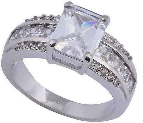 ***WOAW!!!***STUNNING WHITE SAPPHIRE WHITE GOLD RING!!!