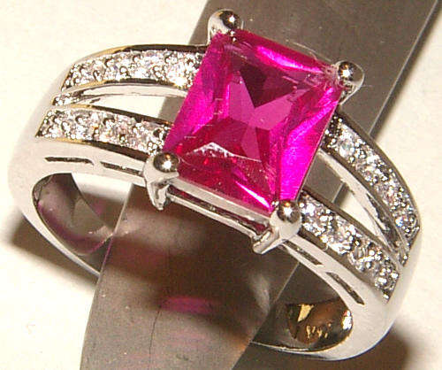 ***WOAW!!!***STUNNING RUBY WHITE GOLD RING!!!