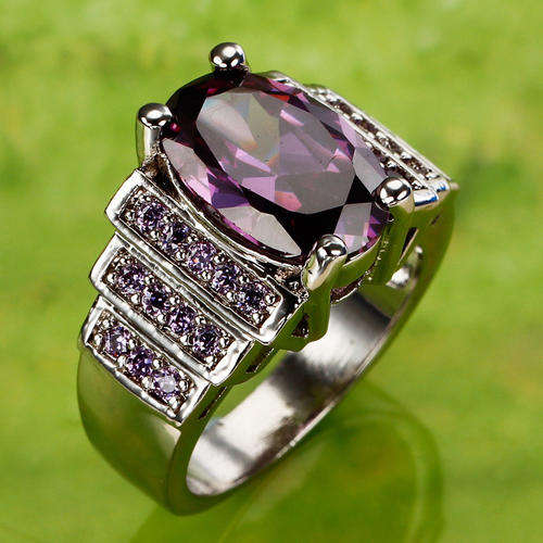 ***WOAW!!!***STUNNING AMETHYST STERLING SILVER RING!!!