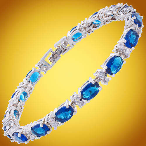 ***BEAUTIFUL ITEM!!***GORGEOUS SAPPHIRE TENNIS BRACELET!