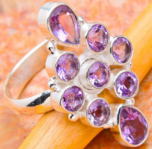 ***WOAW!!!*** SPARKLING NATURAL AMETHYSTS IN SOLID STERLING SILVER RING!!!