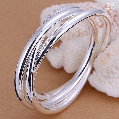 ***L@@@@K!!*** STUNNING SILVER INTER LINKED BANGLES!!