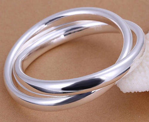 ***L@@@@K!!*** STUNNING SILVER INTER LINKED BANGLES!!