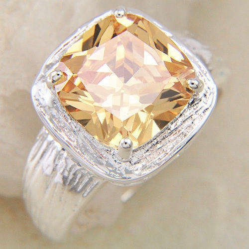 ***GORGEOUS AND NEW!!!***STUNNING MORGANITE CZ STERLING SILVER RING!!!