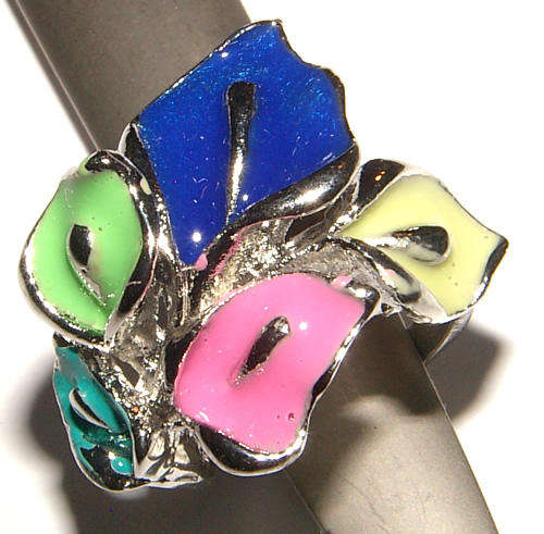 1/2 PRICE MARK DOWN! BEAUTIFUL  DRESS RING WITH RHINESTONES AND ENAMELLING - ***NEW***!