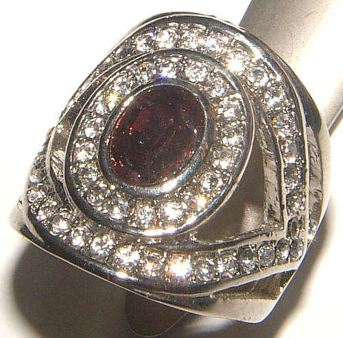 GORGEOUS RHINESTONE ENCRUSTED DRESS RING - ***NEW!***