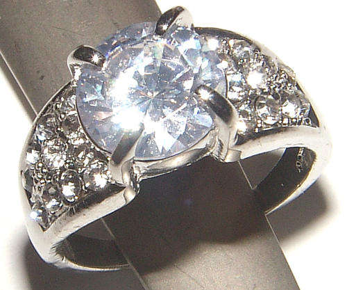 **WOAW!**BEAUTIFUL CZ AND RHINESTONE ENCRUSTED DRESS RING!