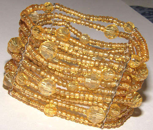 MULTISTRAND LUCITE STRETCHY BRACELET