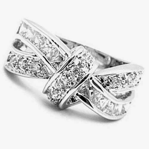 ***WOAW!!!***STUNNING SAPPHIRES WHITE GOLD RING!!!