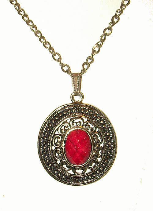 ***NEW!!*** GORGEOUS MOCK GEMSTONE PENDANT WITH CHAIN!!!