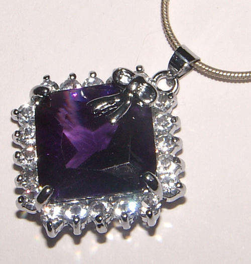 **FAIRYTALE COLLECTION!** SWEET PURPLE FACETED CRYSTAL PENDANT - NEW!