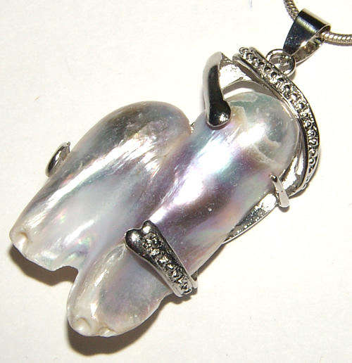 **FARYTALE COLLECTION!** GORGEOUS FREEFORM NATURAL BLISTER PEARL SHELL PENDANT - WOAW!