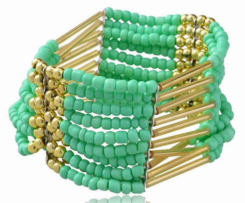 STUNNING BROAD ACRYLIC RESIN STRETCHY BRACELET WITH GOLD SPACERS!