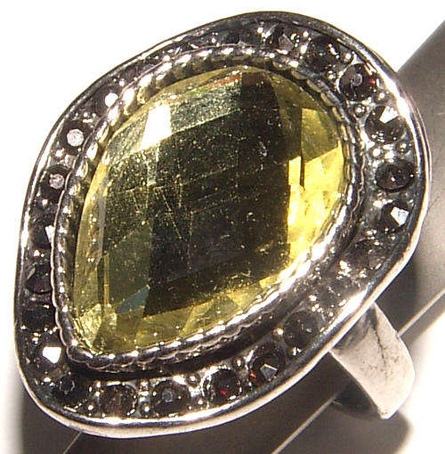 **NEW!**PRETTY CRYSTAL AND MARCASITE DRESS RING!