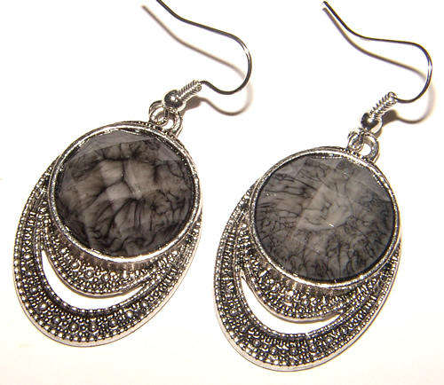***FASHION COLLECTION!!*** SILVER DANGLING EARRINGS WITH CREATED GEMSTONES!!!
