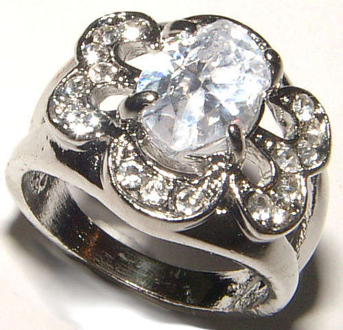 **SIZE 7**BEAUTIFUL CZ AND RHINESTONE ENCRUSTED DRESS RING!