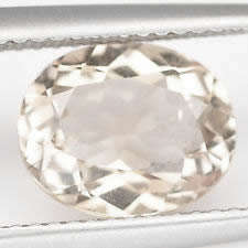 NATURAL TOPAZ -  TOP WHITE OVAL FACETED - 2.355cts!!
