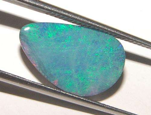 AUSTRALIAN OPAL DOUBLET -  MULTICOLOUR FANCY SHAPE  - 2.720cts!