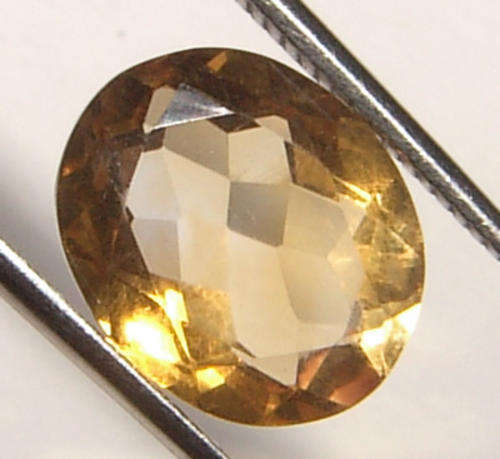 GOLDEN BRAZIL CITRINE -  OVAL CUT - 2.785cts