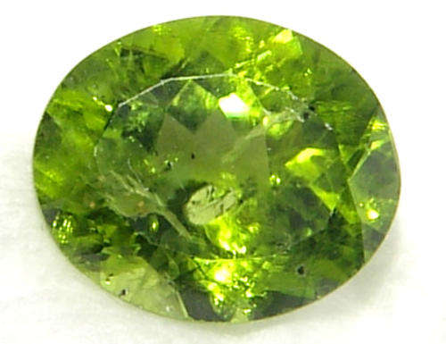 NATURAL UNTREATED PERIDOT -  BEST LIME GREEN OVAL CUT - 6.580cts