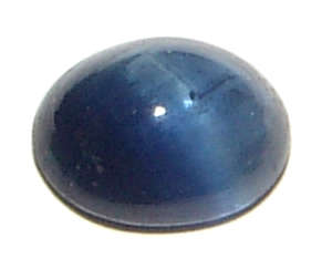 NATURAL SAPPHIRE - RICH ROYAL BLUE  OVAL CABOCHON - 1.520cts