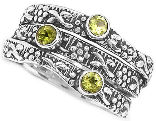 ***WOAW!!!*** GORGEOUS NATURAL PERIDOTS IN SOLID STERLING SILVER RING!!!