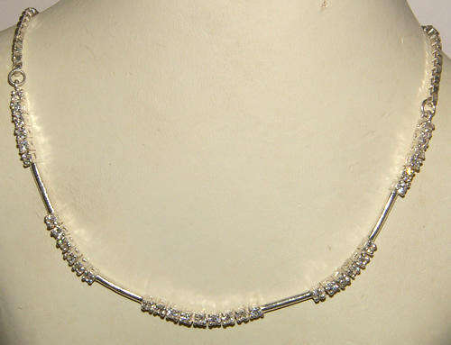 ***ABSOLUTELY FABULOUS!!***GORGEOUS DIAMOND SIMULANT SOLID STERLING SILVER NECKLACE!