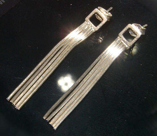 ***HANDCRAFTED!!!***STUNNING SOLID STERLING SILVER EARRINGS!