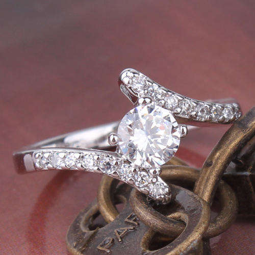 ELEGANCE RANGE! - BEAUTIFUL 18K WHITE GOLD FILLED SAPPHIRE PROMISE RING!