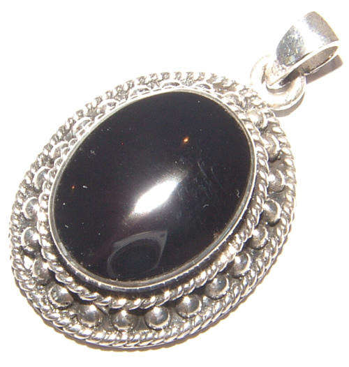 STUNNING GENUINE ONYX STERLING SILVER PENDANT