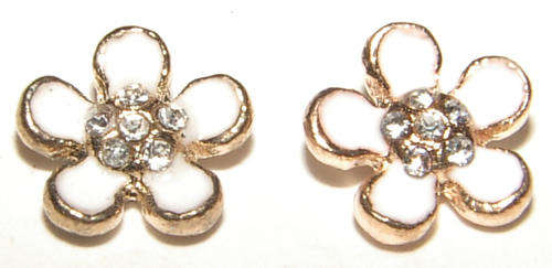 FASHION JEWELLERY - SPARKLING CRYSTAL FLOWER STUD EARRINGS - 9mm