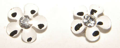 FASHION JEWELLERY - SPARKLING CRYSTAL FLOWER STUD EARRINGS - 7mm