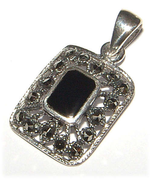 STUNNING GENUINE MARCASITE AND ONYX STERLING SILVER PENDANT