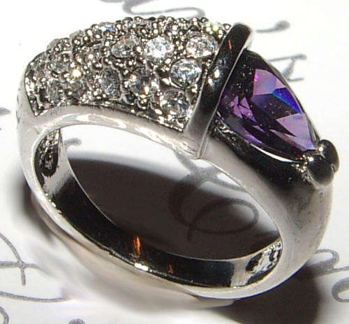 EXTREMELY BLING!!! LAVENDER CZ and Rhinestone Bling-Ring!