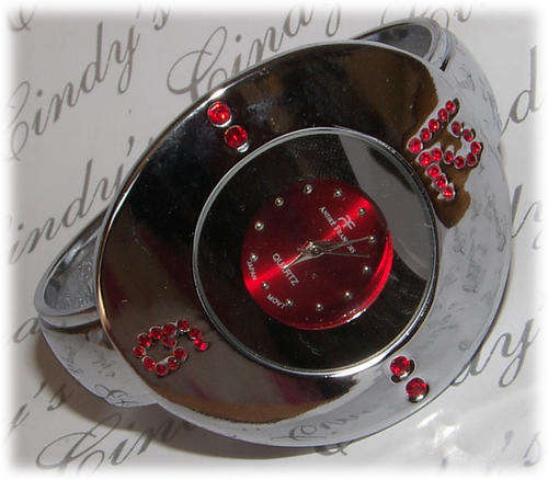 FANCY AUSTRIAN CRYSTAL HINGED BAND LADIES WATCH