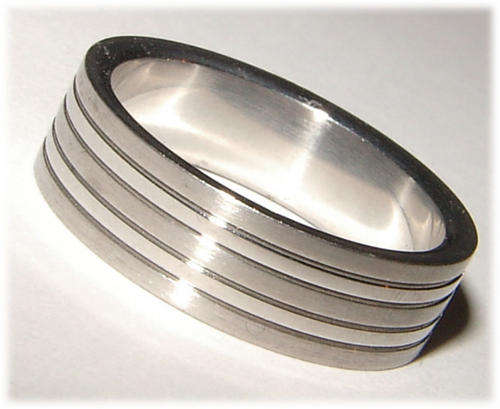 ***ELEGANT!!*** SOLID TITANIUM MEN'S BAND RING NEW!!