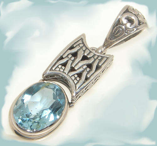 ***AMAZING DESIGNER ITEM!*** SWEET GENUINE TOPAZ PENDANT - STUNNING ITEM!