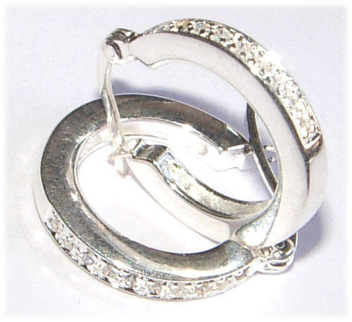 ***QUALITY GUARANTEED!!***FANCY STERLING SILVER HOOP EARRINGS WITH DIAMONDS!
