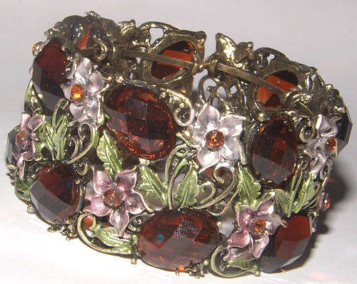 DESIGNER INSPIRED FANCY LADIES HINGED BANGLE!