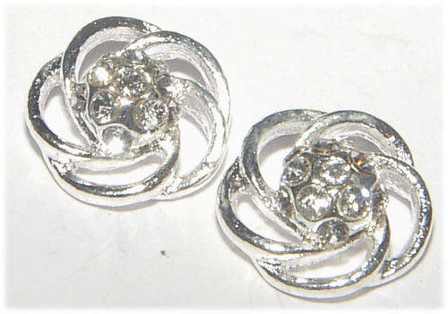 FASHION JEWELLERY ---WHITE RHINESTONES--- FLOWER STUD EARRINGS