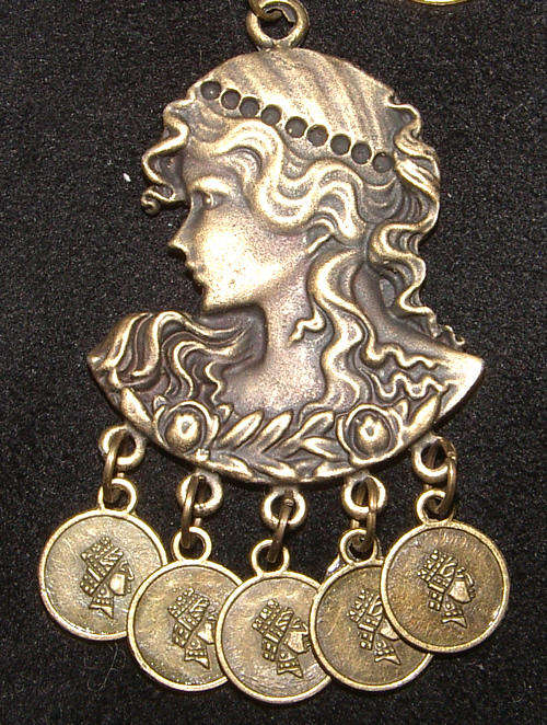 ***LOOK!!!*** BEAUTIFUL BRONZE Necklace and Earrings Set!