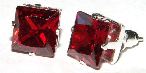 ***NEW!*** BEAUTIFUL STUD CUBIC ZIRCONIA FASHION EARRINGS!!!