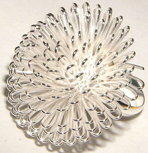***CUTE!!!*** SILVER FLOWER NEEDLES DRESS RING - NEW!