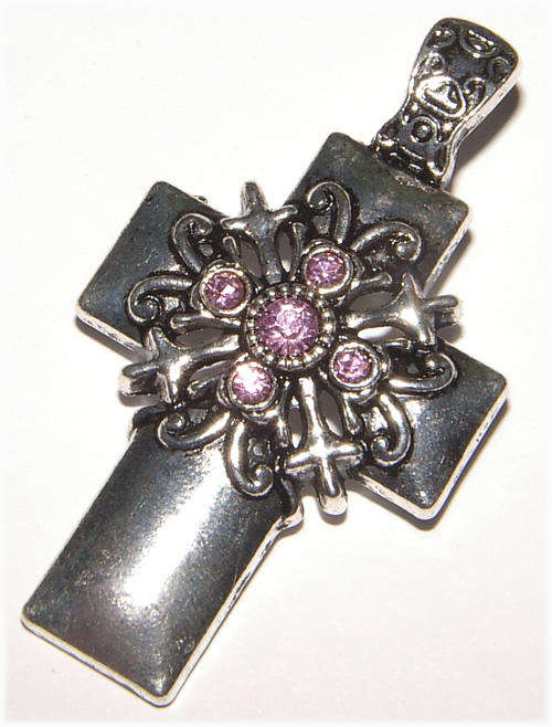 ***BRAND NEW!!!*** STUNNING CRYSTAL ENHANCER WITH OPENING BAIL!