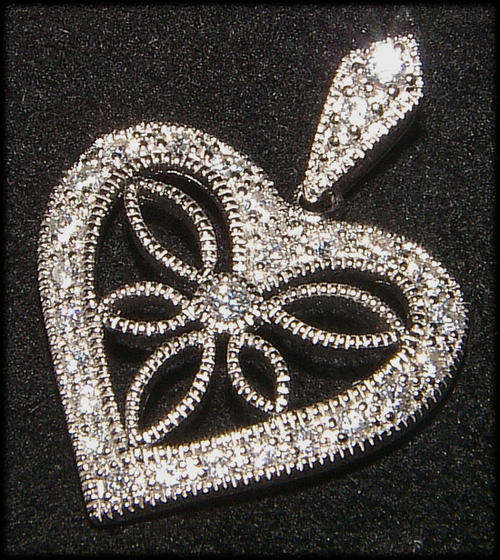 ***BEAUTIFUL!!***Diamond Encrusted Heart Pendant!!!
