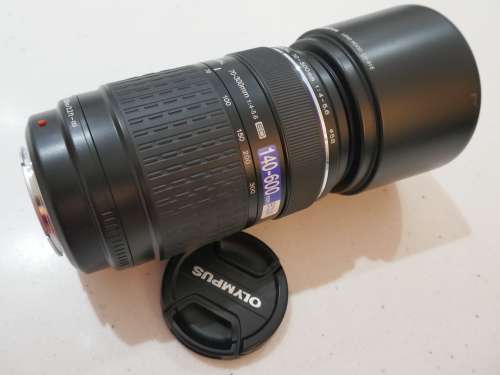 Olympus Zuiko 70-300mm f/4.0-5.6 ED Lens for Olympus and Panasonic DSLR