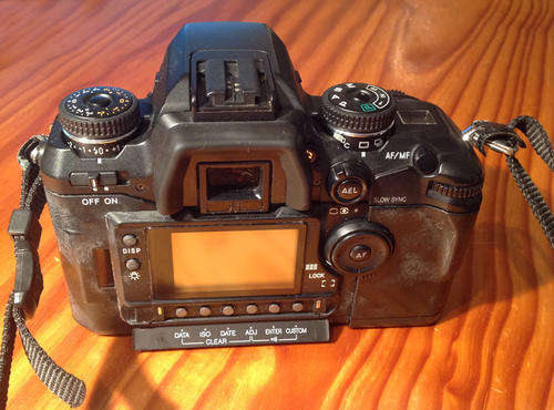 Minolta-Dynax7-2.jpg